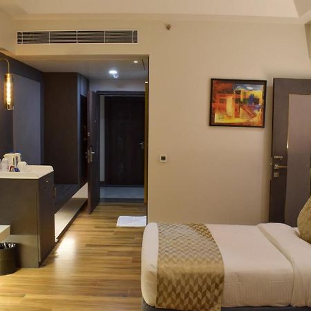 Tulip Inn Shravasti Bahraich Εξωτερικό φωτογραφία